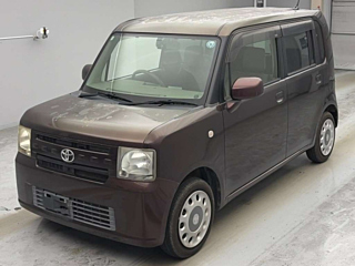 Toyota Pixis Space